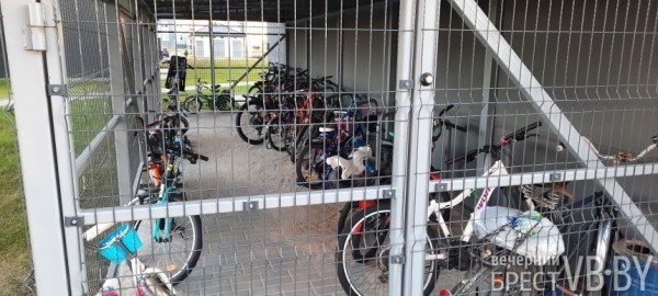 Сочными красками заиграл новый район близ медицинского комплекса в брестском &laquo;Заречье&raquo;