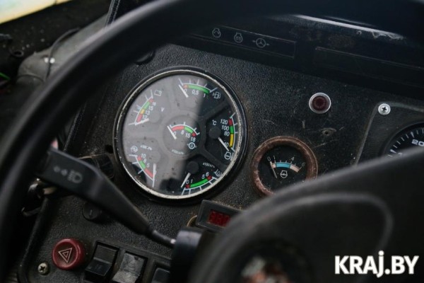 Белорус собрал самодельный вездеход «Бегемот» Белорус собрал самодельный вездеход «Бегемот»