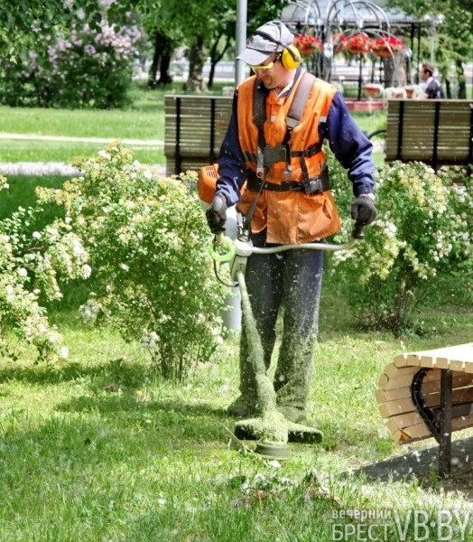 Прогулка по Набережной Бреста. Фоторепортаж