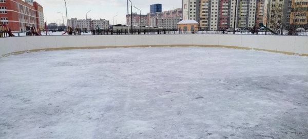 В Бресте готовят для заливки катки. Где они будут? В Бресте готовят для заливки катки. Где они будут?