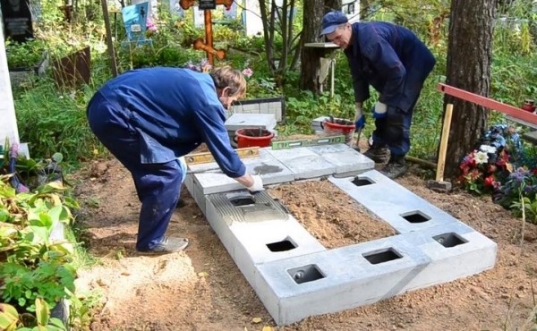 Пособие на погребение в Беларуси снова уменьшилось