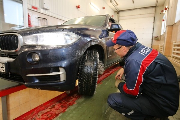 Нет катализатора — нет «дозвола». Как водители проходят техосмотр по новым правилам Нет катализатора — нет «дозвола». Как водители проходят техосмотр по новым правилам