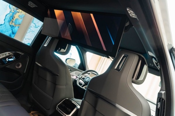 В Беларусь приехал первый для страны BMW i7