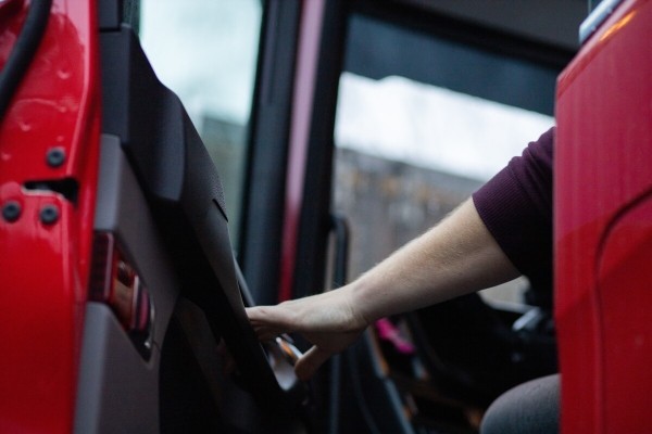 &laquo;Стою с осени&raquo;. Водители о ситуации на границе