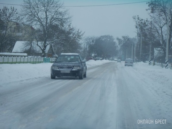 Вместо счета-справки и ГАИ. Как оформить куплю-продажу автомобиля у нотариуса? Вместо счета-справки и ГАИ. Как оформить куплю-продажу автомобиля у нотариуса?