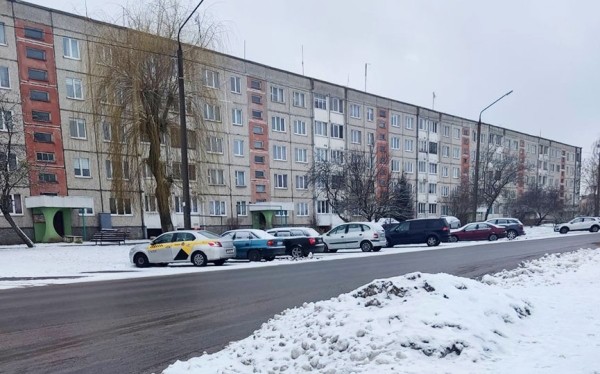 В Барановичах 102-летняя женщина выпала из окна 5-го этажа В Барановичах 102-летняя женщина выпала из окна 5-го этажа