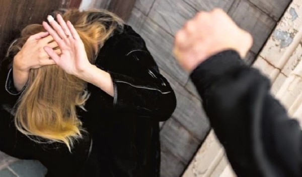 За истязание собственной матери будут судить учащегося одного из колледжей в Брестской области