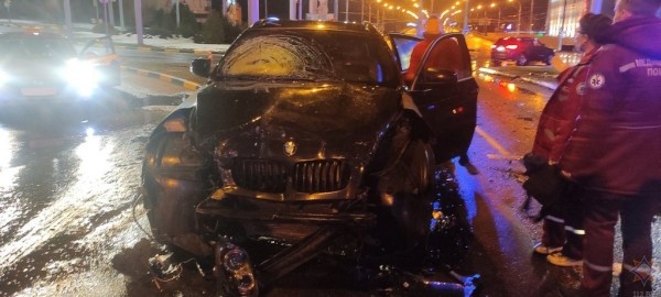 Столкновение авто в новогоднюю ночь в Гомеле: пассажирку деблокировали сотрудники МЧС