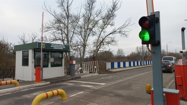 Проходить границу все тяжелее. Что сейчас происходит в ПП &laquo;Брест&raquo;