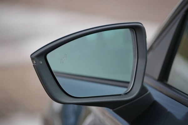 Белорус пригнал на перепродажу Seat Ateca. Хочет выручить 26 900 Белорус пригнал на перепродажу Seat Ateca. Хочет выручить 26 900