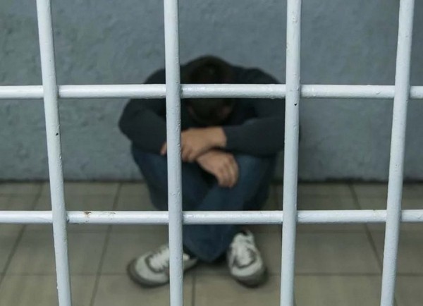 Суд в Бресте приговорил мужчину к 16 годам колонии за попытку провезти через границу 25 кг мефедрона Суд в Бресте приговорил мужчину к 16 годам колонии за попытку провезти через границу 25 кг мефедрона