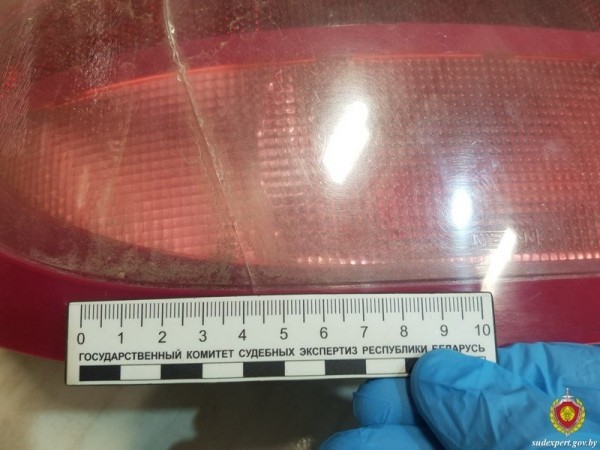 Парень заказал в интернете фонарь и вот что получил. Продавец уверял, что все разбилось во время пересылки Парень заказал в интернете фонарь и вот что получил. Продавец уверял, что все разбилось во время пересылки