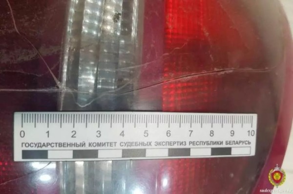 Парень заказал в интернете фонарь и вот что получил. Продавец уверял, что все разбилось во время пересылки Парень заказал в интернете фонарь и вот что получил. Продавец уверял, что все разбилось во время пересылки