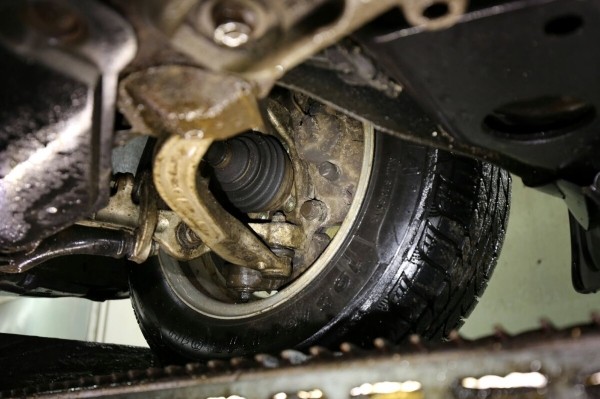 «Когда-то заплатил за машину 8 100 евро, а ей и сносу нет!». Белорус решился показать «живую» Audi A4 (B6) 1.9 TDI