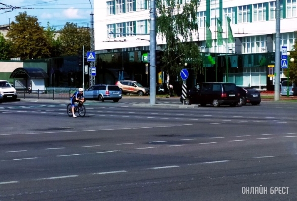 Велосипедисты-шоссейники из Беларуси, России и Франции откроют сезон в Бресте