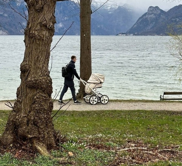 «На подготовку машины ушло почти 5 тысяч рублей». Семья из Беларуси рискнула поехать в Италию на стареньком автомобиле «На подготовку машины ушло почти 5 тысяч рублей». Семья из Беларуси рискнула поехать в Италию на стареньком автомобиле