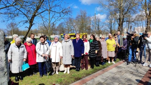На Гарнизонном кладбище Бреста почтили память узников и жертв концлагерей и гетто