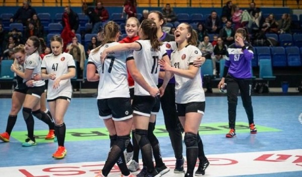 Женская гандбольная команда из Бреста вышла в полуфинал чемпионата Беларуси