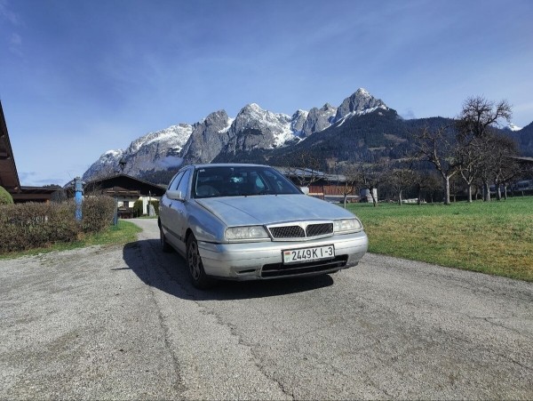 «На подготовку машины ушло почти 5 тысяч рублей». Семья из Беларуси рискнула поехать в Италию на стареньком автомобиле «На подготовку машины ушло почти 5 тысяч рублей». Семья из Беларуси рискнула поехать в Италию на стареньком автомобиле