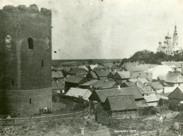 9 фактов о Каменецкой башне, которых вы, возможно, не знали 9 фактов о Каменецкой башне, которых вы, возможно, не знали