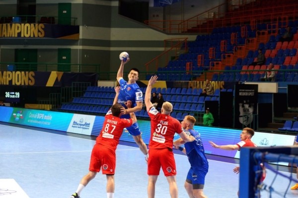 Гандболисты клуба &laquo;Мешков Брест&raquo; с победы начали полуфинальную серию в чемпионате Беларуси