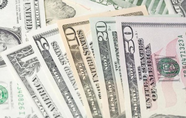 Суд в Бресте конфисковал у иностранца нелегально ввезенные свыше $40 тыс.