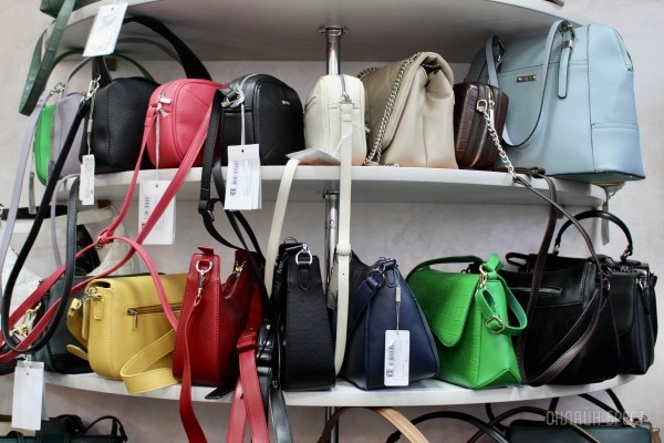 Вот что значит красивый шопинг! Большой фотообзор женской одежды «Mona Collection» в брестском ТЦ «Галерея Гранд» Вот что значит красивый шопинг! Большой фотообзор женской одежды «Mona Collection» в брестском ТЦ «Галерея Гранд»