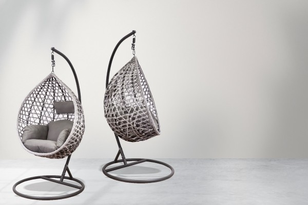 Обзор выгодных предложений в салонах мебели и декора AksHome: актуальная садовая мебель. Скидки и Новинки!