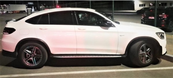 Два подозрительных «Мерседеса» пытались ввезти в Беларусь из Литвы Два подозрительных «Мерседеса» пытались ввезти в Беларусь из Литвы