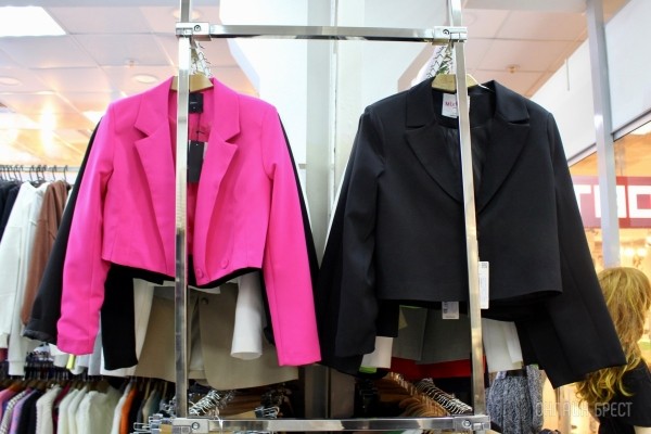 Вот что значит красивый шопинг! Большой фотообзор женской одежды «Mona Collection» в брестском ТЦ «Галерея Гранд» Вот что значит красивый шопинг! Большой фотообзор женской одежды «Mona Collection» в брестском ТЦ «Галерея Гранд»