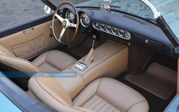 Редкий Ferrari ушел за 18 045 000 долларов. Угадайте, сколько на продаже заработали бывшие владельцы Редкий Ferrari ушел за 18 045 000 долларов. Угадайте, сколько на продаже заработали бывшие владельцы