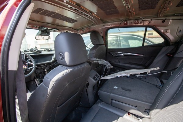 «Теперь только на запчасти». Белорус купил в Америке «биток», но восстановить его не смог