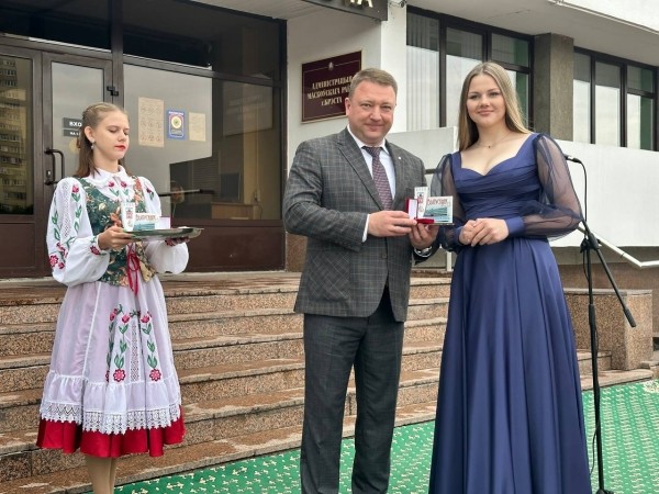 В Московском районе Бреста чествовали выпускников