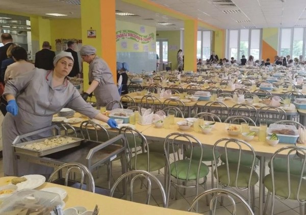 С сентября во всех школах будут питаться по-новому С сентября во всех школах будут питаться по-новому