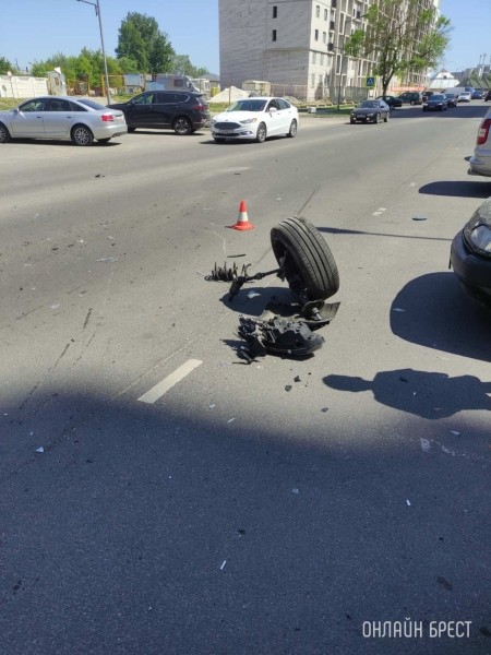 Вот как все было! Видео жесткого ДТП на Гоголя в Бресте