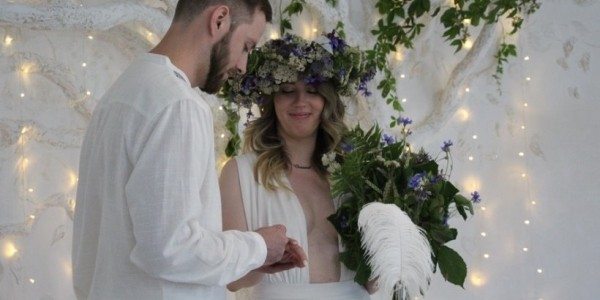 Пара из Минска устроила свадьбу &laquo;в стиле Купалья&raquo;