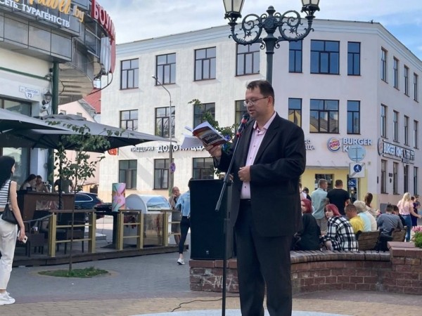 На площадке для музыкантов на улице Советской пройдет &laquo;Читающий бульвар&raquo;