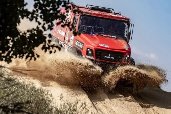 Белорусский экипаж &laquo;МАЗ-СПОРТавто&raquo; впервые стал победителем ралли &laquo;Шелковый путь&raquo;