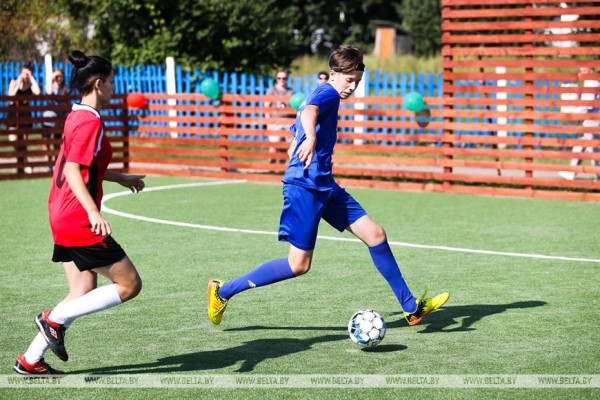 Заинтересовать спортом и найти таланты. Площадку для игры в мини-футбол открыли в Городище Барановичского района Заинтересовать спортом и найти таланты. Площадку для игры в мини-футбол открыли в Городище Барановичского района