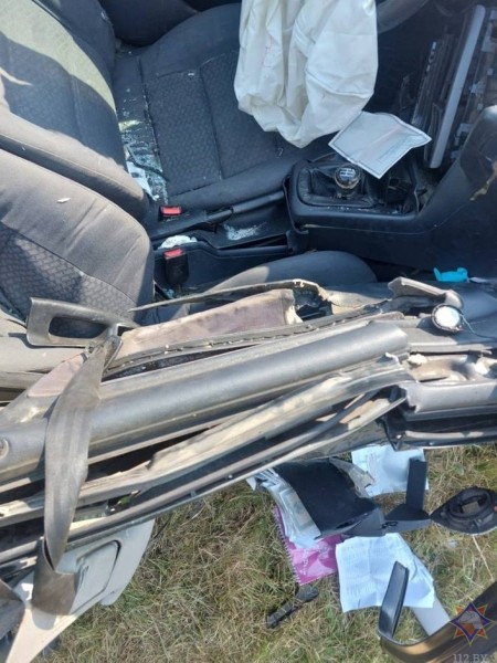 Серьезное ДТП возле Бреста. Подробности и фото от МЧС