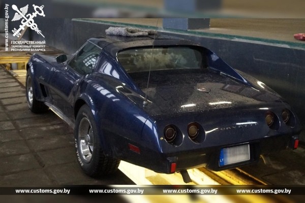 В Беларуси конфисковали раритетный Chevrolet Corvette В Беларуси конфисковали раритетный Chevrolet Corvette