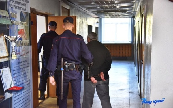 В Барановичах мужчина поджег дом бывшей супруги