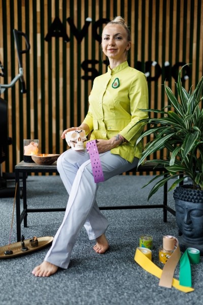 Массаж, тейпирование, фитнес, йога, работа со сколиозом и многое другое. В «AVOSTUDIO» на Варшавском шоссе в Бресте люди становятся красивее, здоровее и увереннее в себе