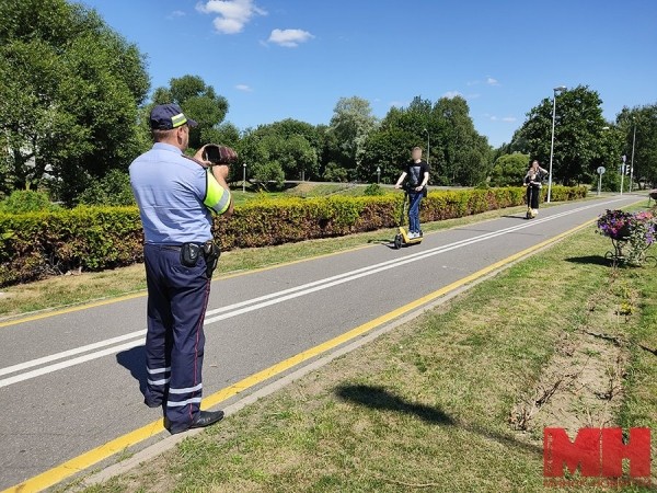 С какого возраста можно пользоваться электросамокатами