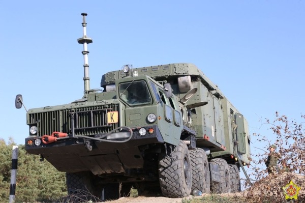 На полигоне «Брестский» проходит тактическое учение с одним из подразделений 115-го зенитного ракетного полка