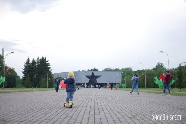 Многодетные семьи до 21 октября смогут посещать музеи Брестской крепости бесплатно