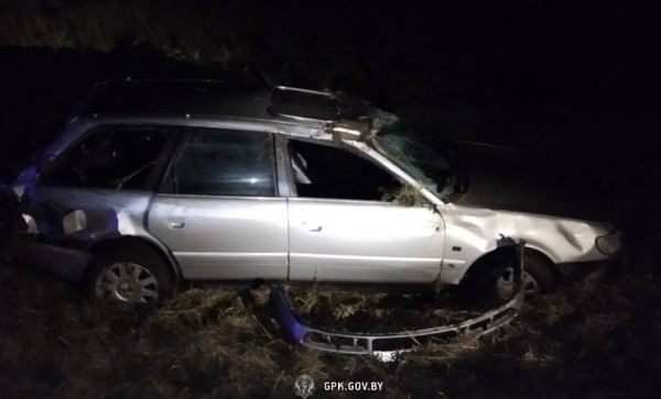 Водитель разбил Audi, удирая от пограничников