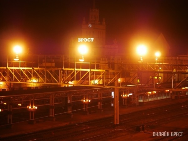 БЖД временно изменит график и маршрут следования некоторых поездов на участке Минск-Брест