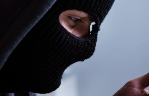 Подозрительные Telegram и банки. Как белорусов «разводят» в интернете