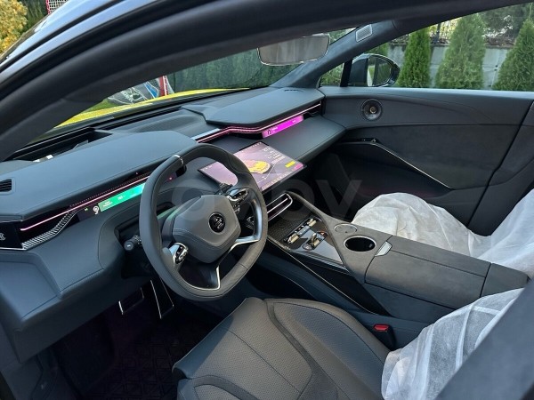 Лучшая модель Lotus на деньги Geely — вот сколько она стоит в Беларуси